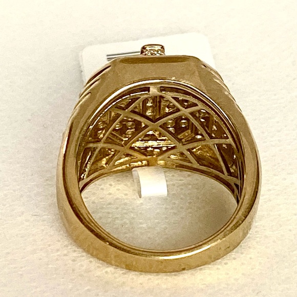 Cubic Zirconium Cross Ring! 9 - Picture 5 of 10